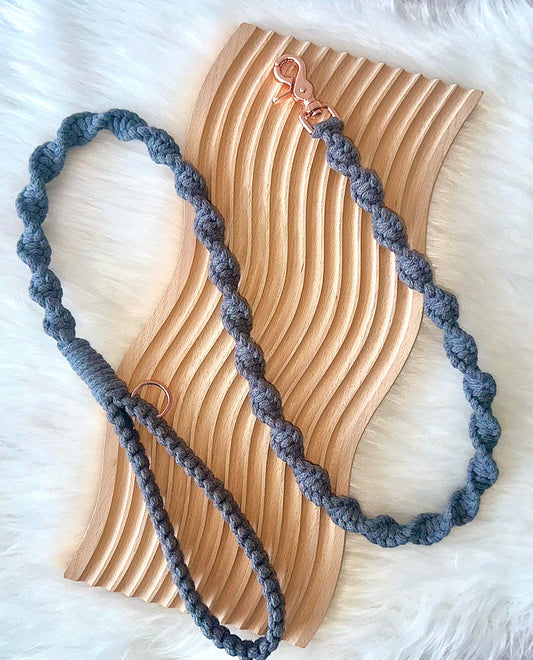 Charcoal Spiral Leash