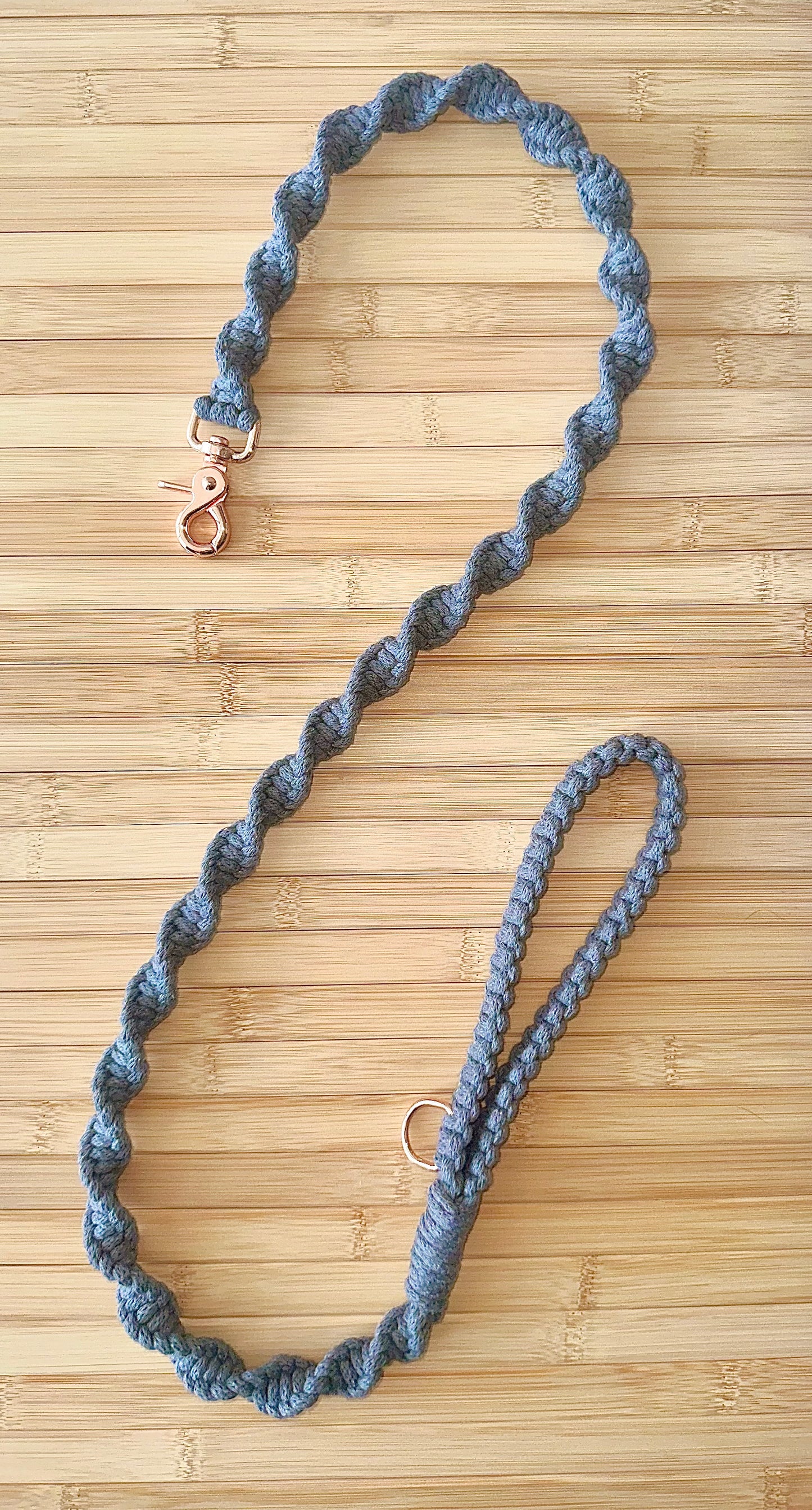 Charcoal Spiral Leash